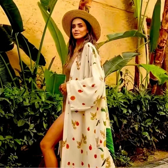 NWT  BOHO All Over Print Cover Up beachwear KIMONO - Picture 2 of 4